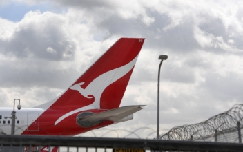 Qantas Responds After Baggage Handling Incident at Melbourne Airport Goes Viral