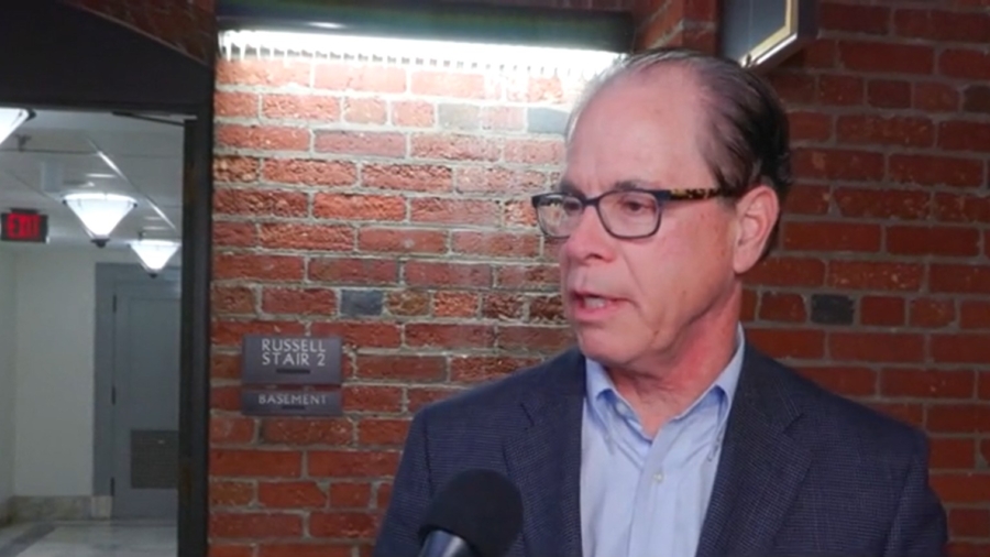 Sen. Braun Urges Anti-CCP Protestors to Persist