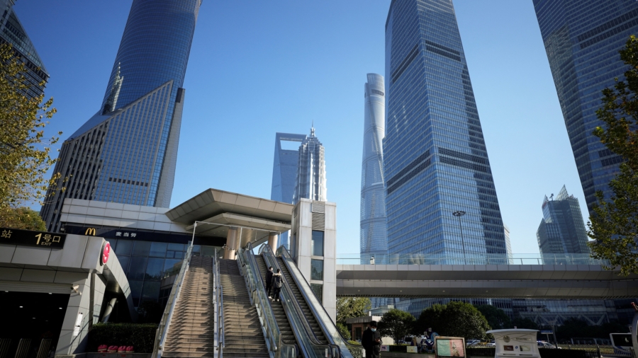 World Bank Cuts China Growth Outlook on COVID-19, Property Woes