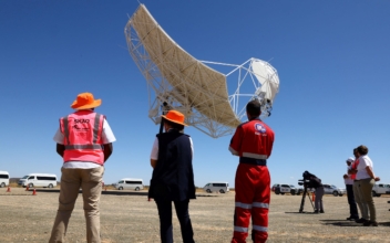 Mysteries of Universe in Focus for South African Mega Telescope