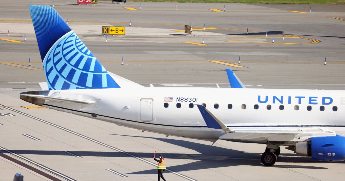 United Places Huge Order With Boeing to Replace Aging Planes TrendRadars