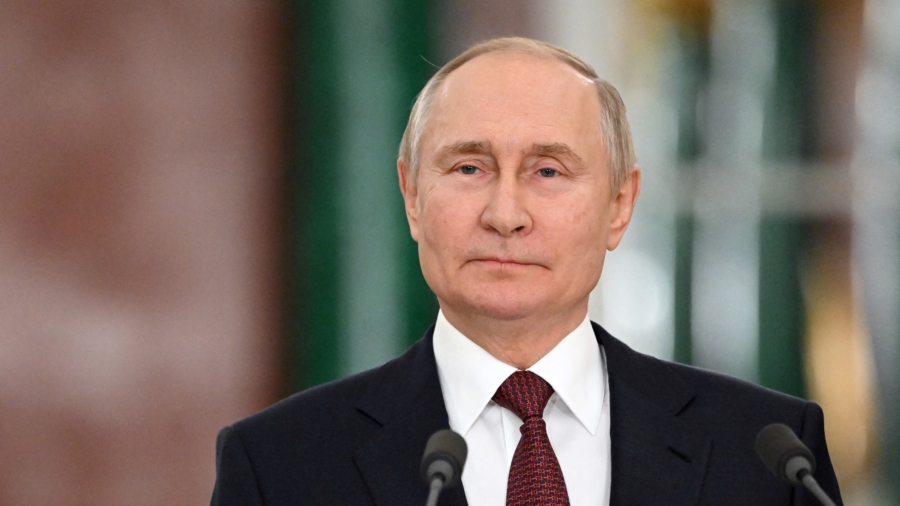 Putin Says Russia Ready to Negotiate Over Ukraine