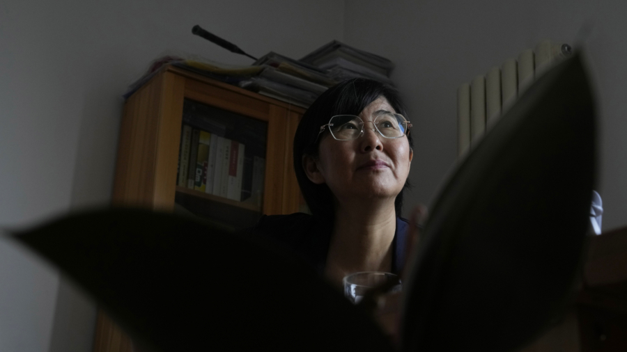 Beijing Human Rights Activist Immobilized by COVID-19 App