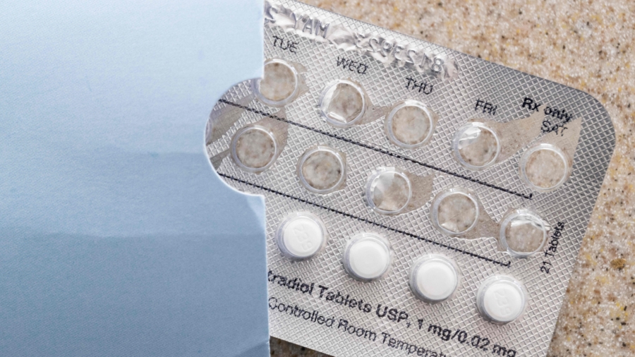 Texas Judge Strikes Down Rule Allowing Teens to Get Birth Control Without Parental Consent