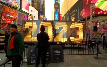 Giant ‘2023’ Arrives in Times Square Ahead of New Year