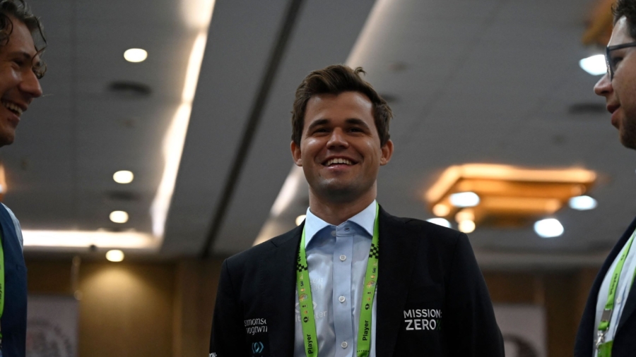 Magnus Carlsen Becomes Triple World Champion for the 3rd Time in His Career