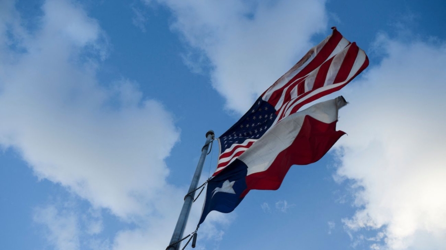 Texas Targets 10 Financial Companies, 340-Plus Funds Over ESG-Driven Fossil Fuel Divestment