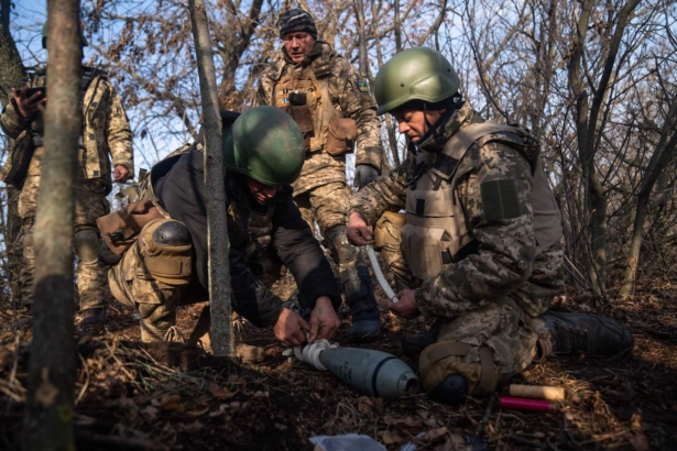 ukrainian troops