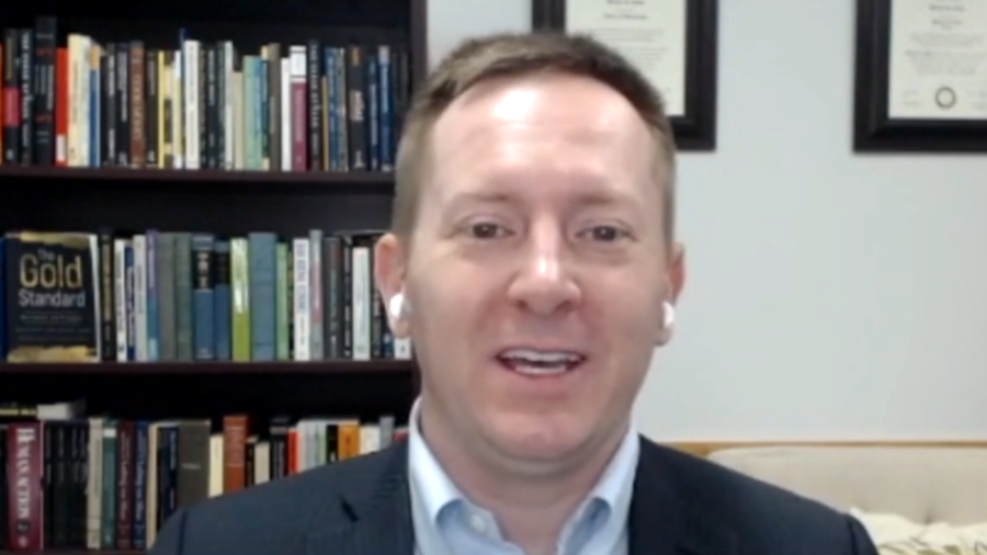 US 2023 Economic Outlook: Economics Professor William Luther Discusses Possible Recession