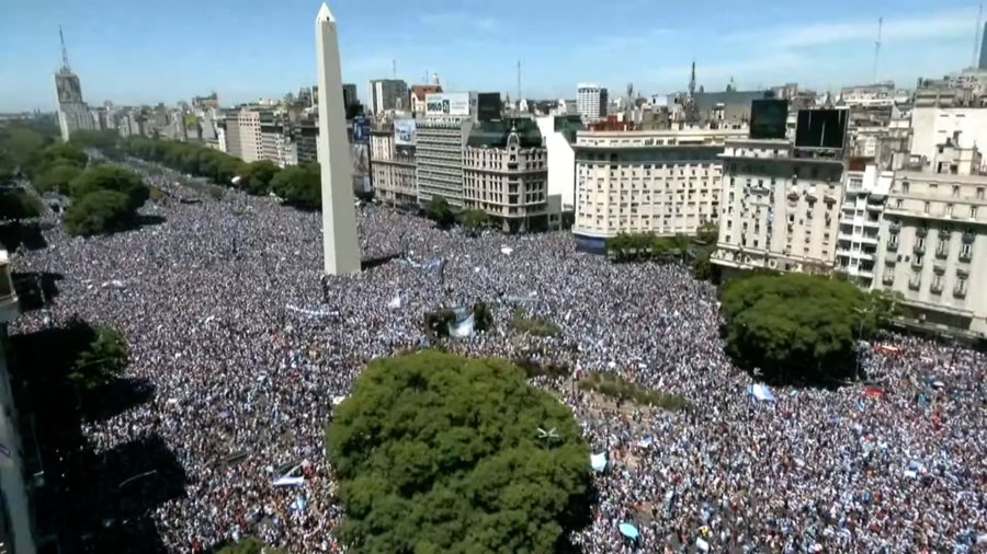 Argentines Welcome Their Team After Winning the FIFA World Cup
