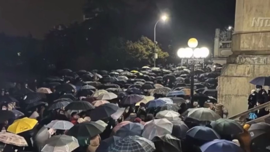 China's Anti-Lockdown Protest Reaches Wuhan