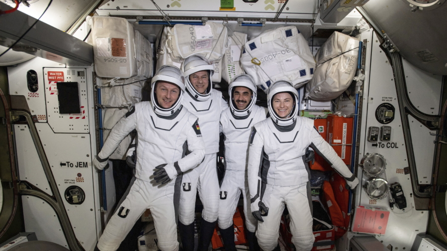 Astronauts Briefing Before the Launch of Crew Dragon to the ISS
