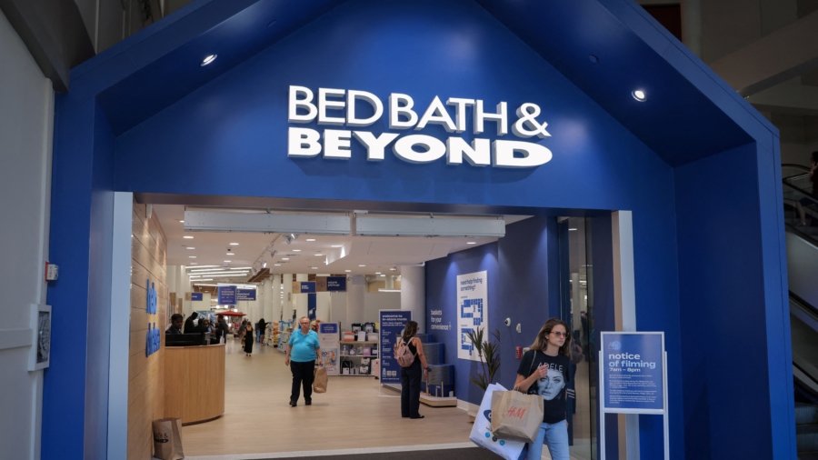 Bed Bath & Beyond Defaults on Loans and Can’t Pay Creditors