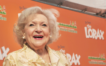 Hollywood Museum Pays Tribute to Betty White—First Lady of Television