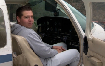 Teenage Pilot Makes Emergency Landing Near 2-Lane Highway in California