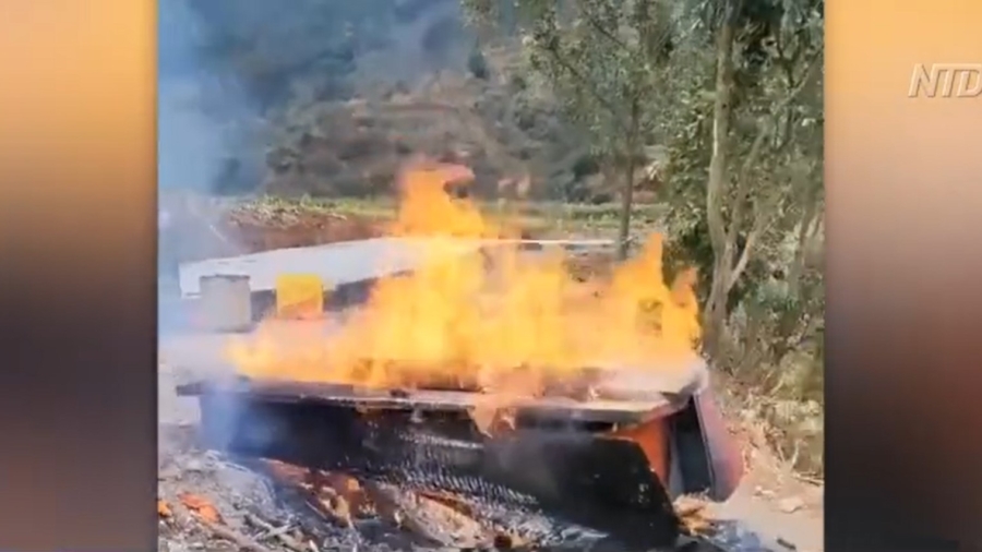 Video: Casket Burned Outside in Rural China Amid Cremation Services Shortage
