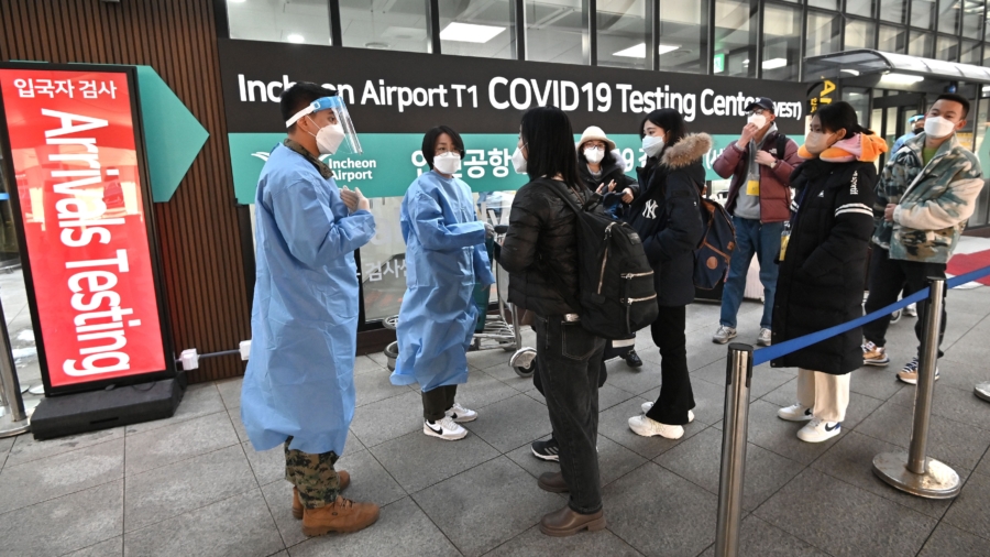 South Korea Steps Up Mandatory COVID-19 Tests on Chinese Travelers