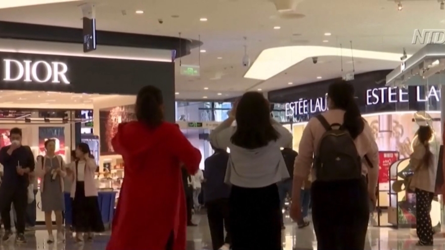 Will China’s Luxe Shoppers Go West Again?