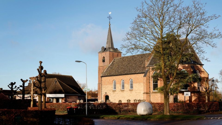 Dutch Treasure Hunters Search for Nazi Loot