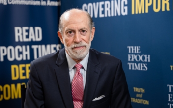 Frank Gaffney Says Fox News ‘Willing to Pay Handsomely’ to Keep Tucker Carlson Off the Air; Warns of CCP Subversion in New Book