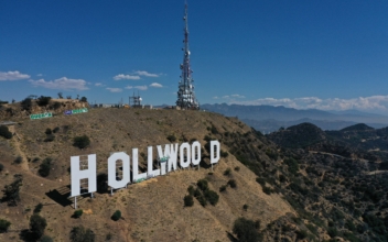 Hollywood, Entertainment Industries Struggle