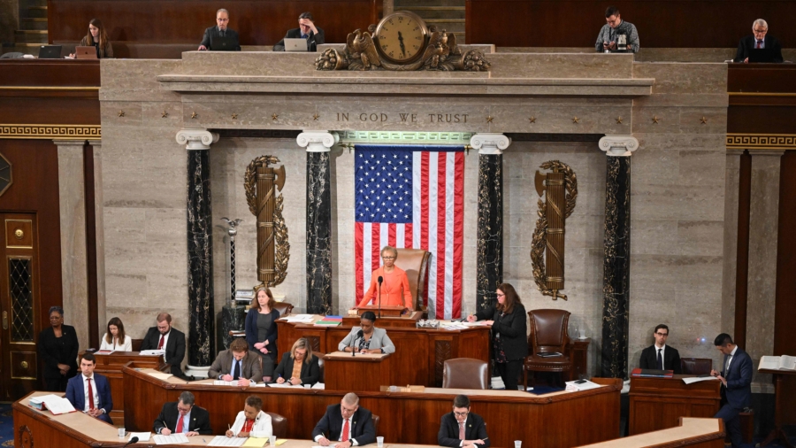 Chinese Media Cheers McCarthy’s Struggle for Speaker