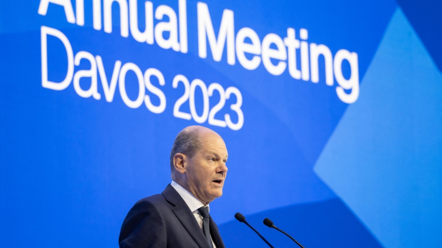 Beijing Lays Out Optimistic Vision at Davos Forum