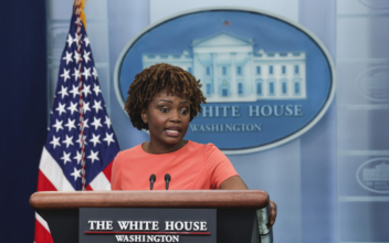 White House Holds Briefing