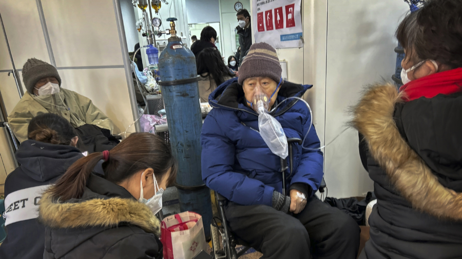Hospital Staff: Many Patients Getting Reinfected