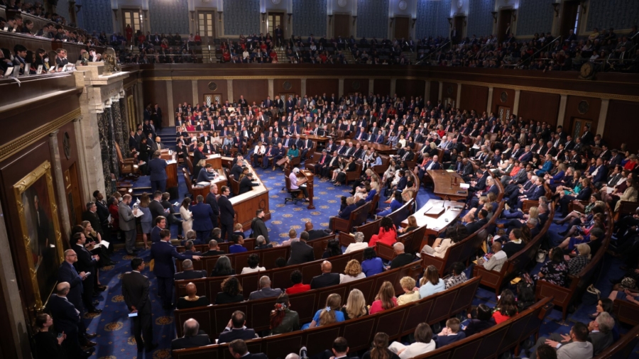 Senators and Their Families Must Covid Test for Swearing-In Ceremony