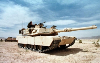 Biden to Send American-Made Tanks to Ukraine?