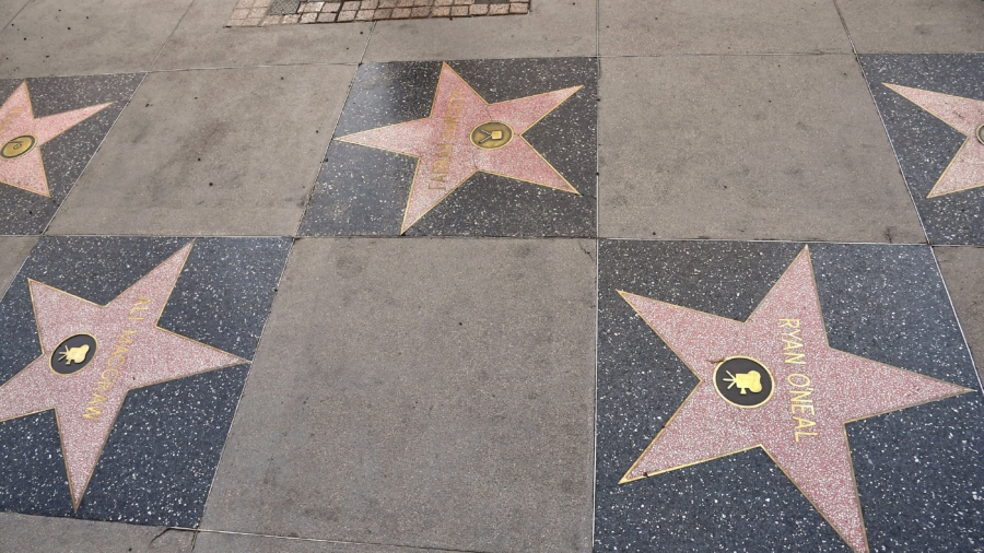 1 Killed, 2 Wounded in Shooting Near Hollywood Walk of Fame