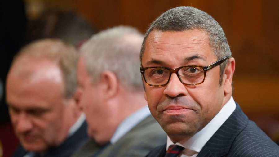 UK Ministers Answer Questions in the Parliament
