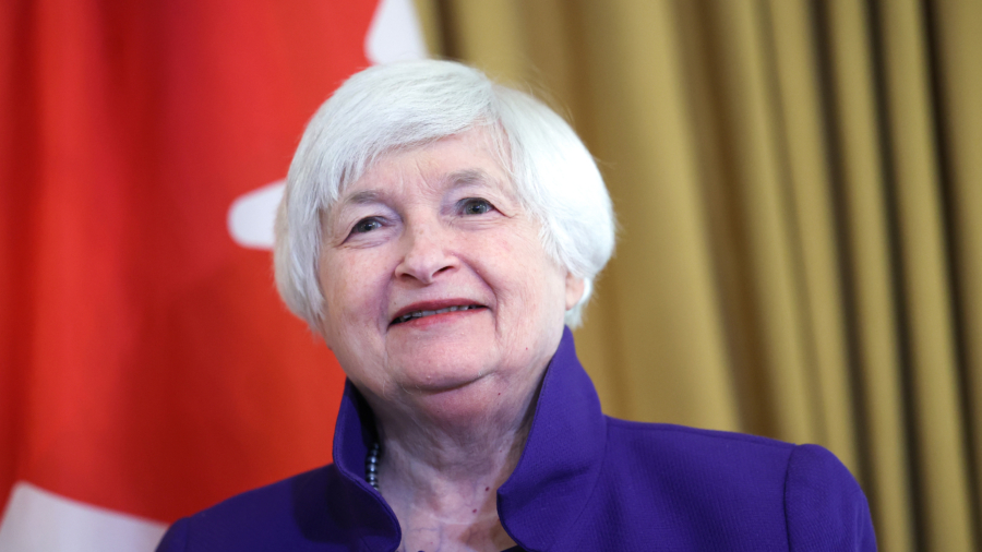 Yellen Says IRS Needs to Be ‘Completely Redone’ to Increase Tax Collection