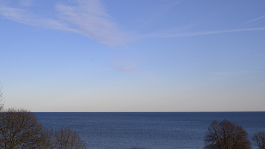 Crews Search Lake Michigan for 2 Chicago-Area Men Who Went Missing While Boating in Indiana Waters