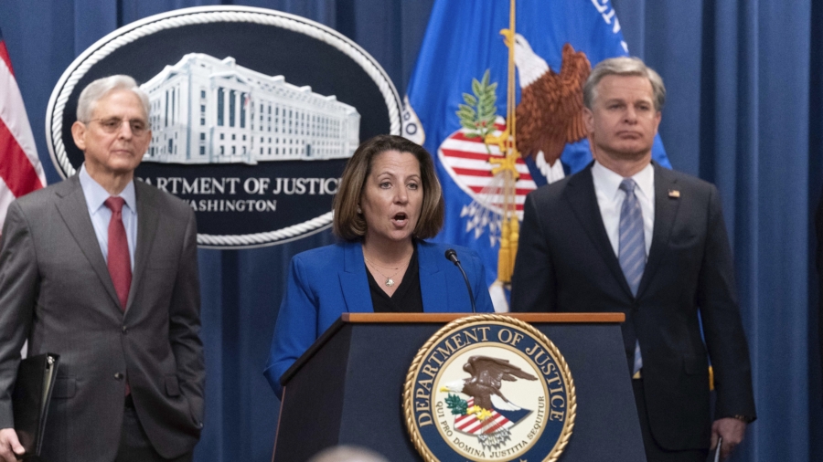 US Infiltrates Big Ransomware Gang: ‘We Hacked the Hackers’