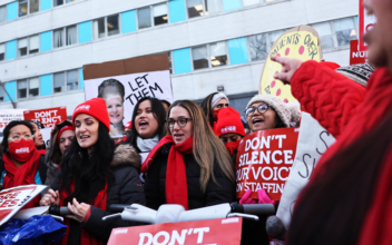 Thousands of NYC Nurses Officially on Strike After Negotiations Collapse
