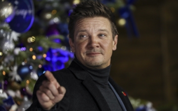 Jeremy Renner Ready to Return to MCU One Year After Near-Fatal Snowplow Accident