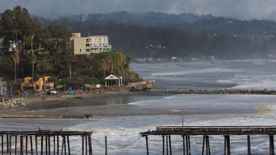California Storm Pummels Santa Cruz