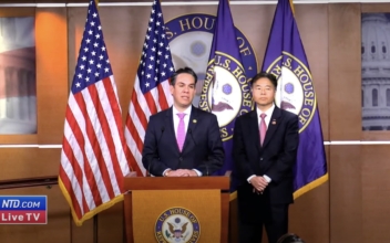 House Democrats Hold Weekly Press Conference (Jan. 31)
