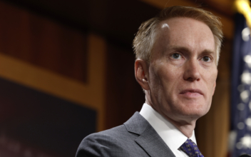 Sen. Lankford Says CCP ‘Doesn’t Want People to Expose’ Its Actions, Urges Blinken to Prioritize Human Rights