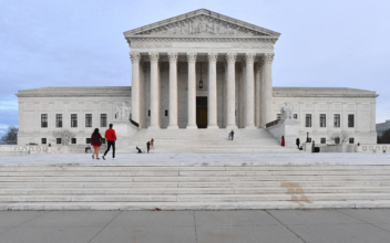 New Supreme Court Report Fails to Identify Leaker of Roe v. Wade Draft Opinion