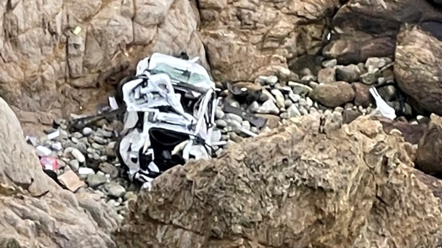 Driver to Face Charges for Driving Over Cliff