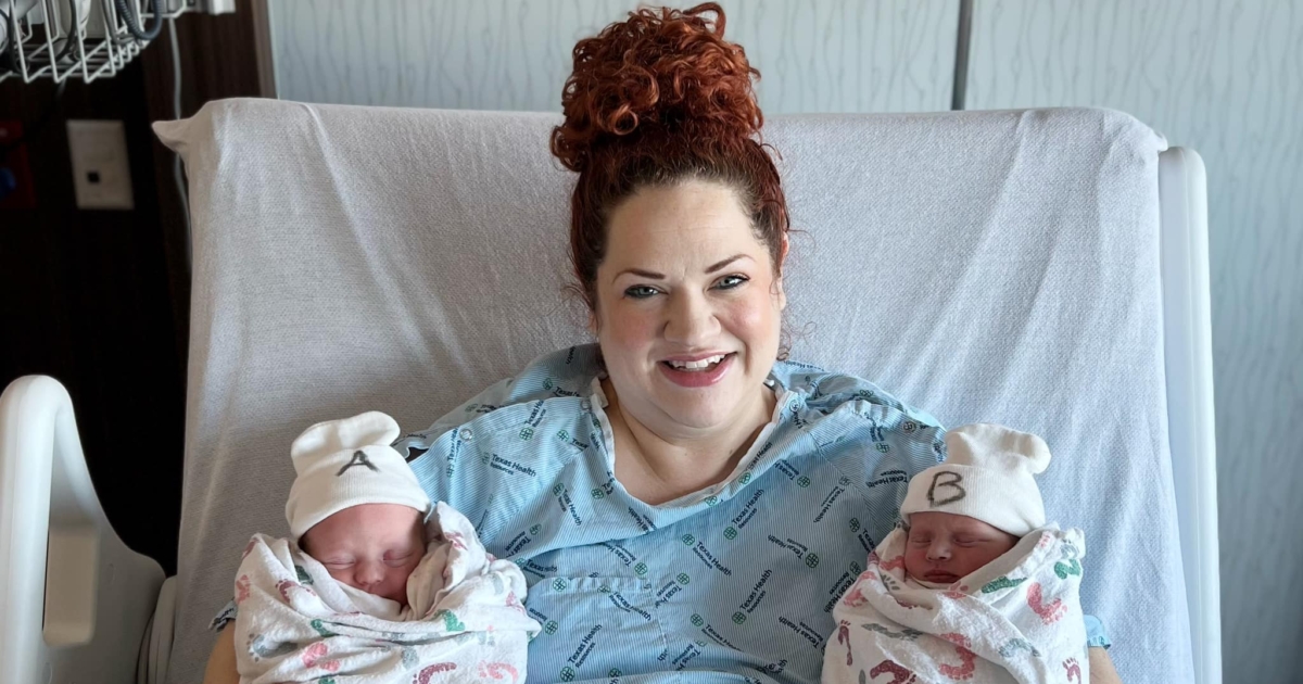 Set Of Texas Twins Born In 2 Different Years Trendradars