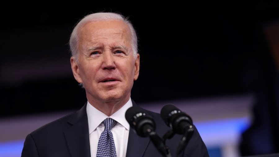 White House Goes on the Offensive Over Classified Documents