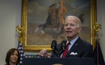 LIVE NOW: Biden Welcomes Mayors to the White House