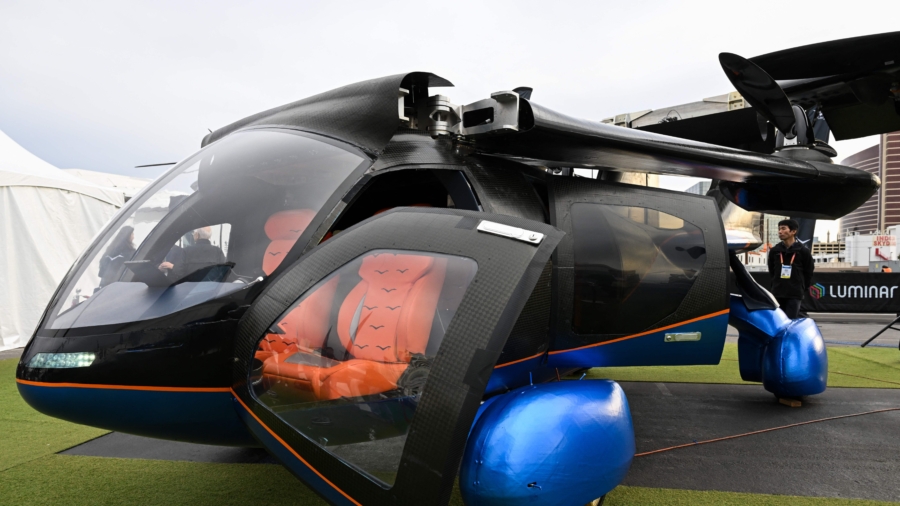 California Startup Unveils Driving and Flying eVTOL