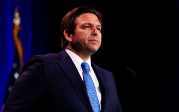 DeSantis Weighs in on RNC Chair Race: &#8216;I Think We Need a Change&#8217;
