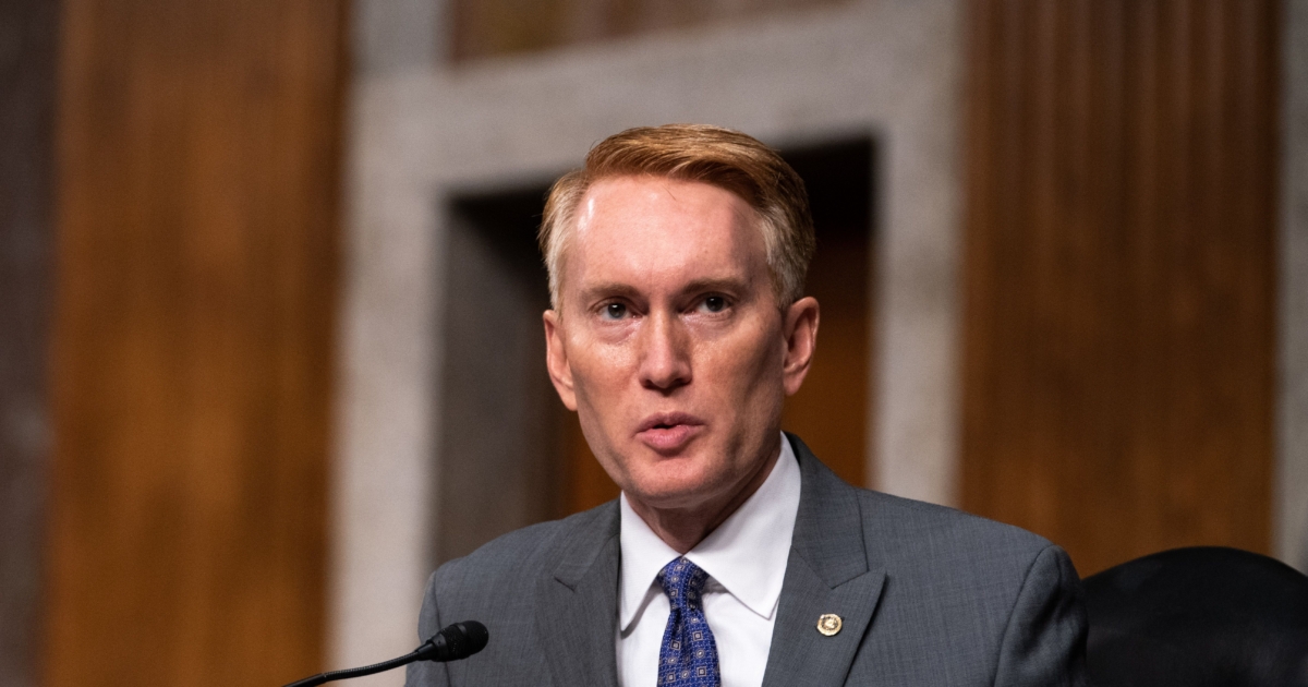 Sen. Lankford Calls on Blinken to ‘Shine a Light’ on CCP’s Atrocities