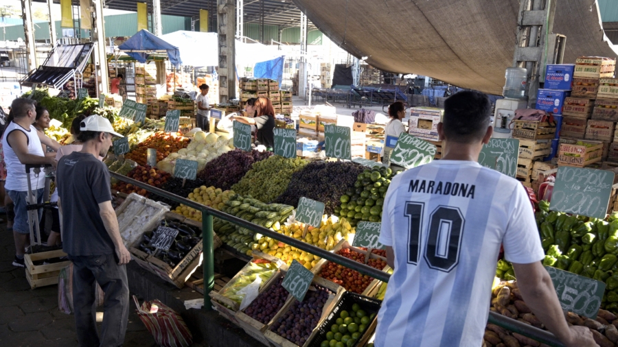 Annual Inflation Rate Nears 100 Percent in Argentina